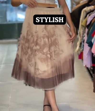 🖤 Stylish Grace: Ombre Floral Tulle Skirt