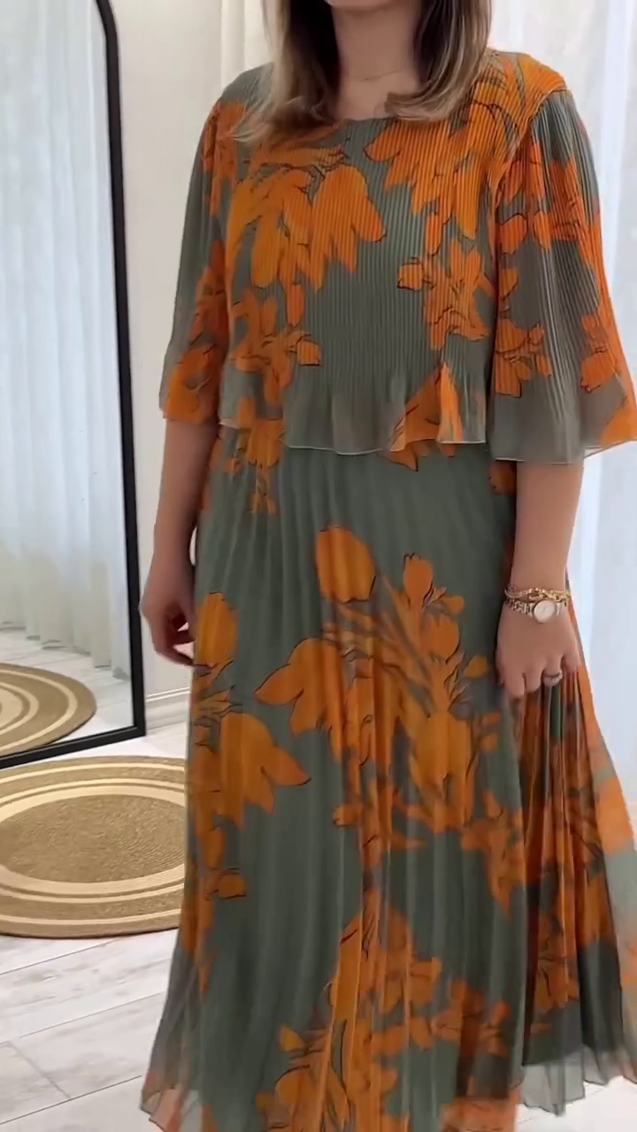 Ethereal Elegance – Floral Chiffon Pleated Maxi with Capelet