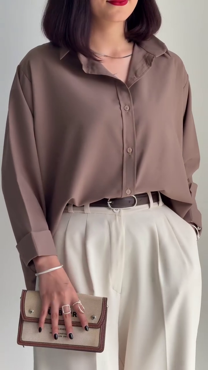 Brown Long-Sleeve Shirt – Classic Comfort Meets Everyday Style