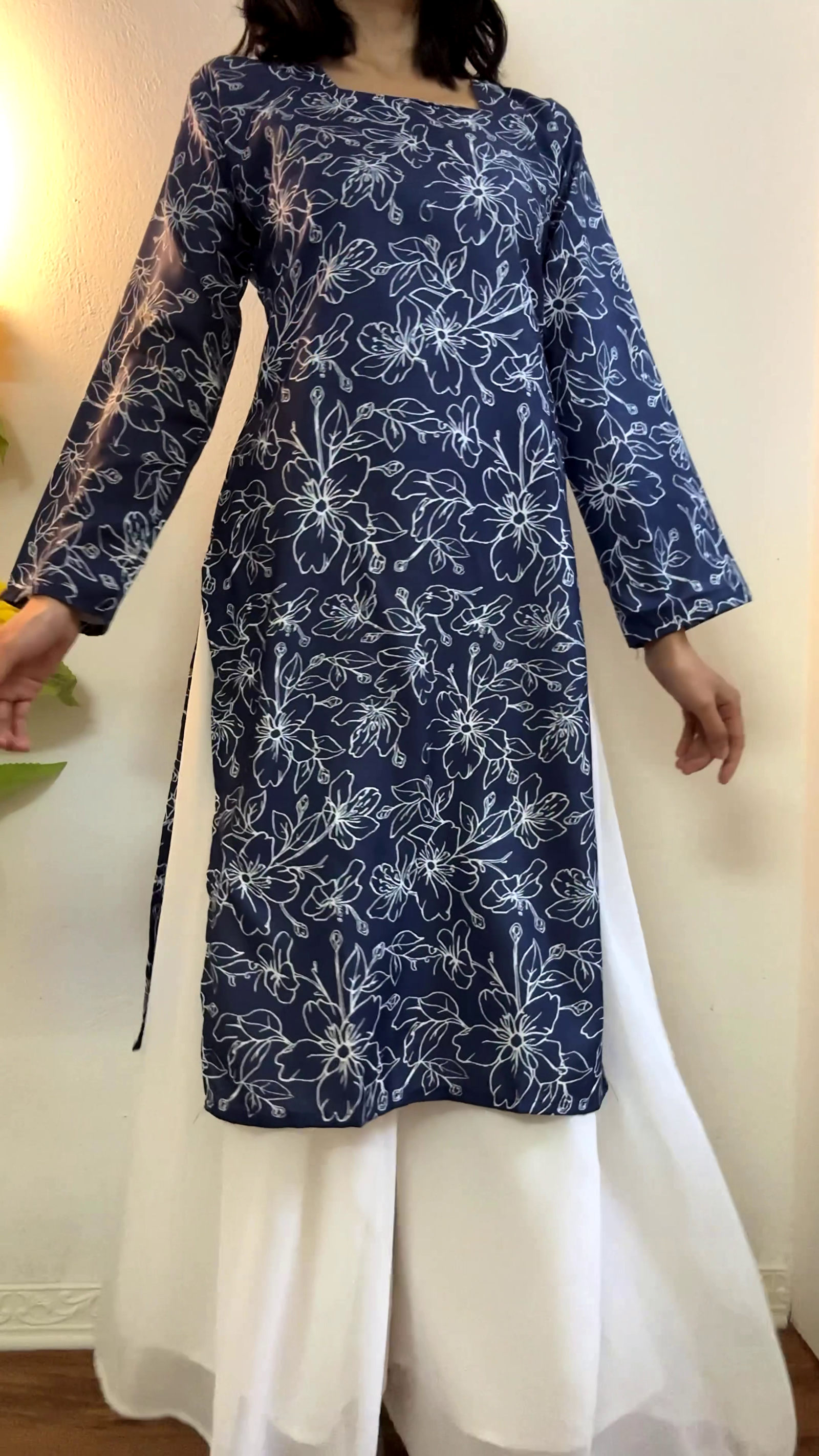 Floral Printed Magenta & White Cotton Kurti – Vibrant Comfort for Everyday Wear