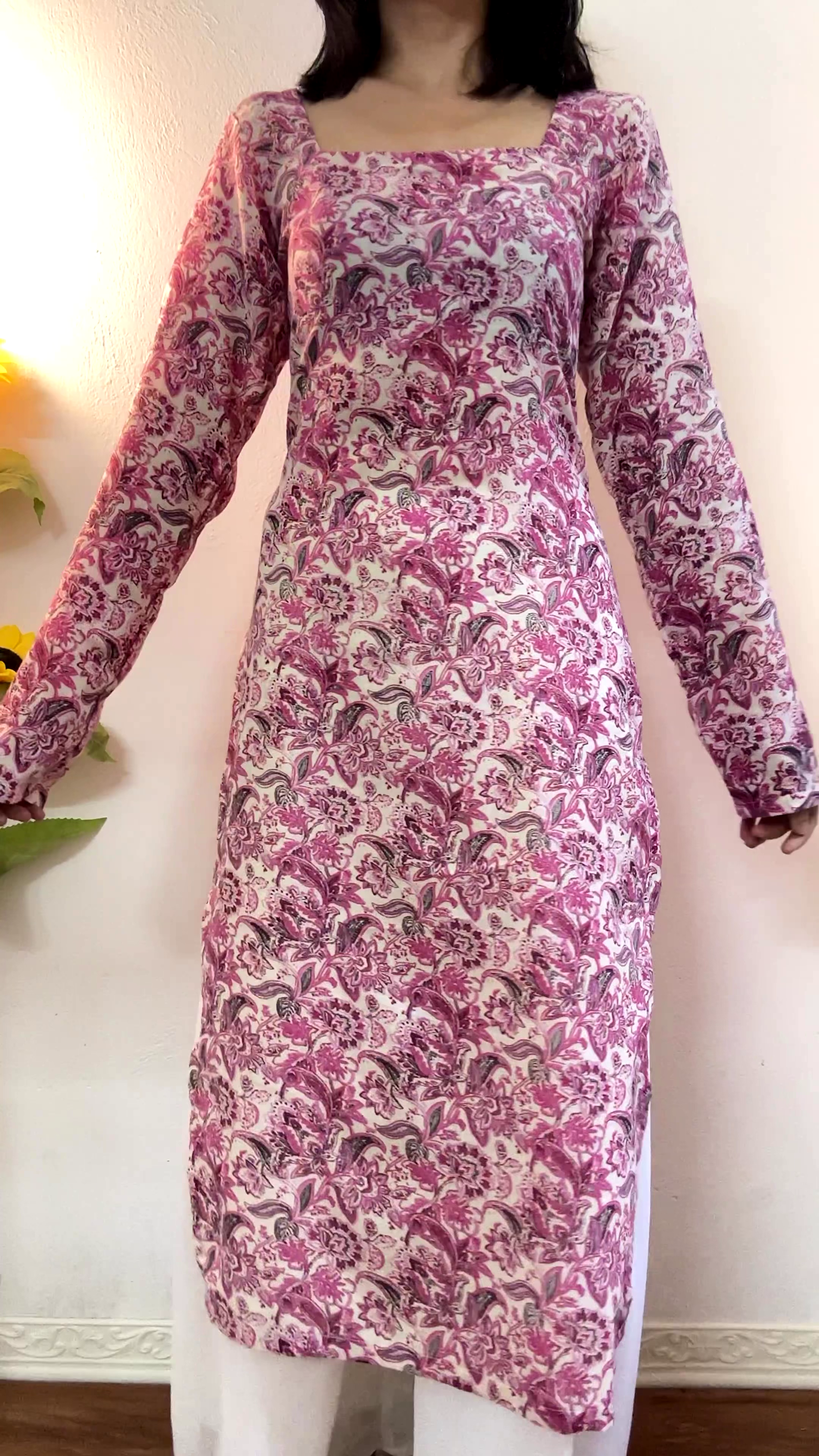 Floral Printed Magenta & White Cotton Kurti – Vibrant Comfort for Everyday Wear