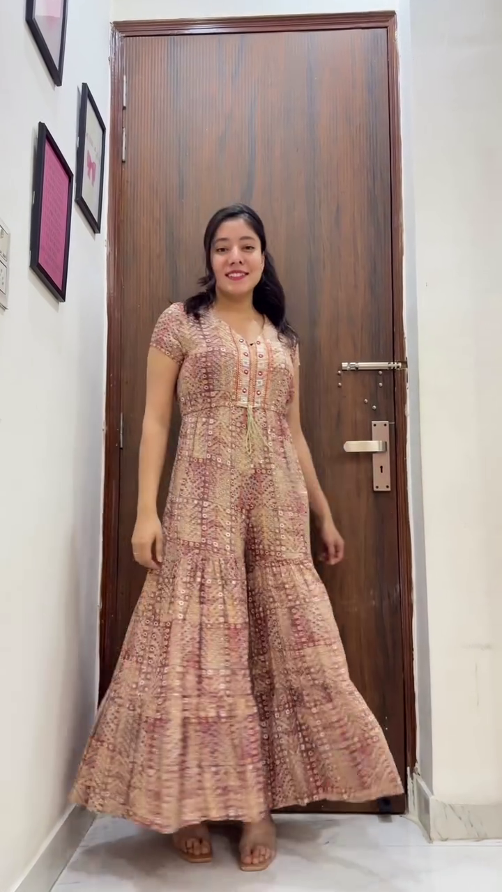 Chic Women’s Floral Print Jumpsuit with Convenient Insert Pockets – Effortless Style & Comfort