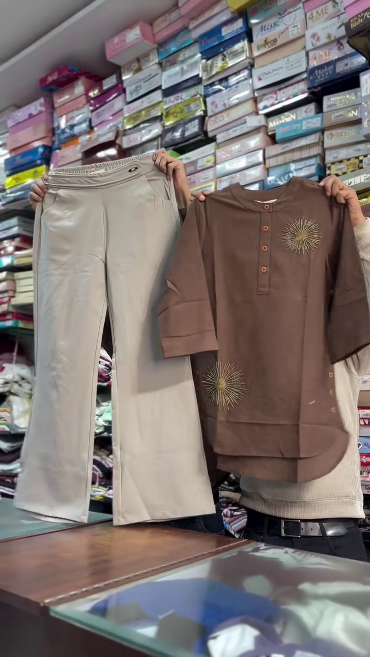 Elegant Brown Embroidered Co-Ord Set – Tunic Top with Matching Trousers for Effortless Style