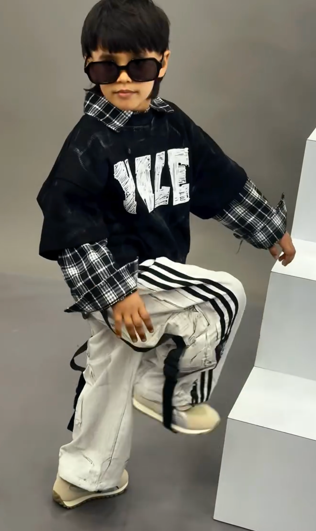 Urban Edge Layered Look – Distressed “YALE” Oversized Sweatshirt with Plaid Flannel | Just ₹149