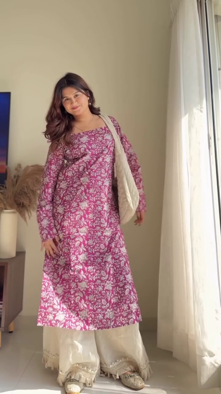 Pretty in Pink – Floral Printed Kurta at Just ₹99!