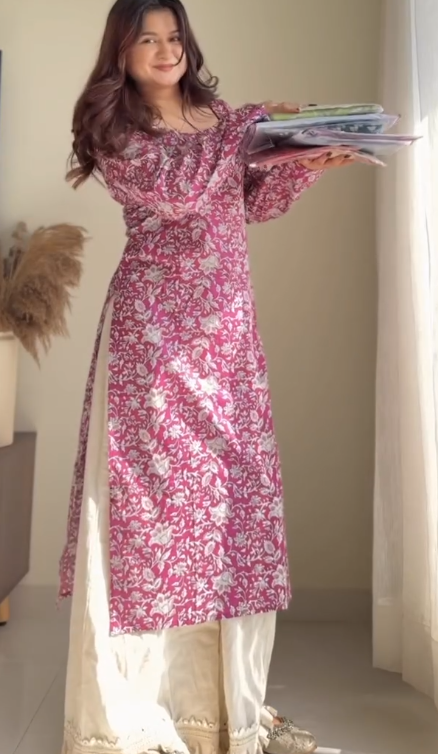 Pretty in Pink – Floral Printed Kurta at Just ₹99!