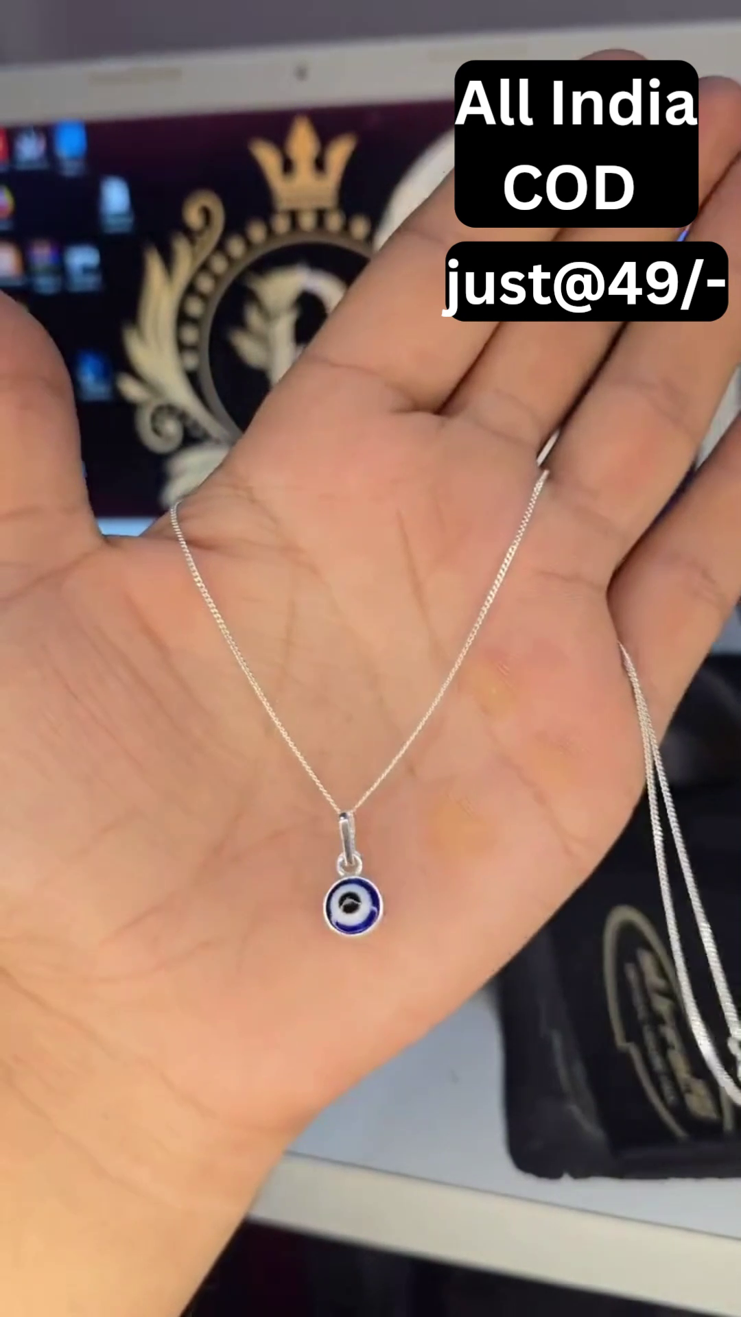 Elegant Evil Eye Pendant Necklace – Stylish Protection & Everyday Elegance