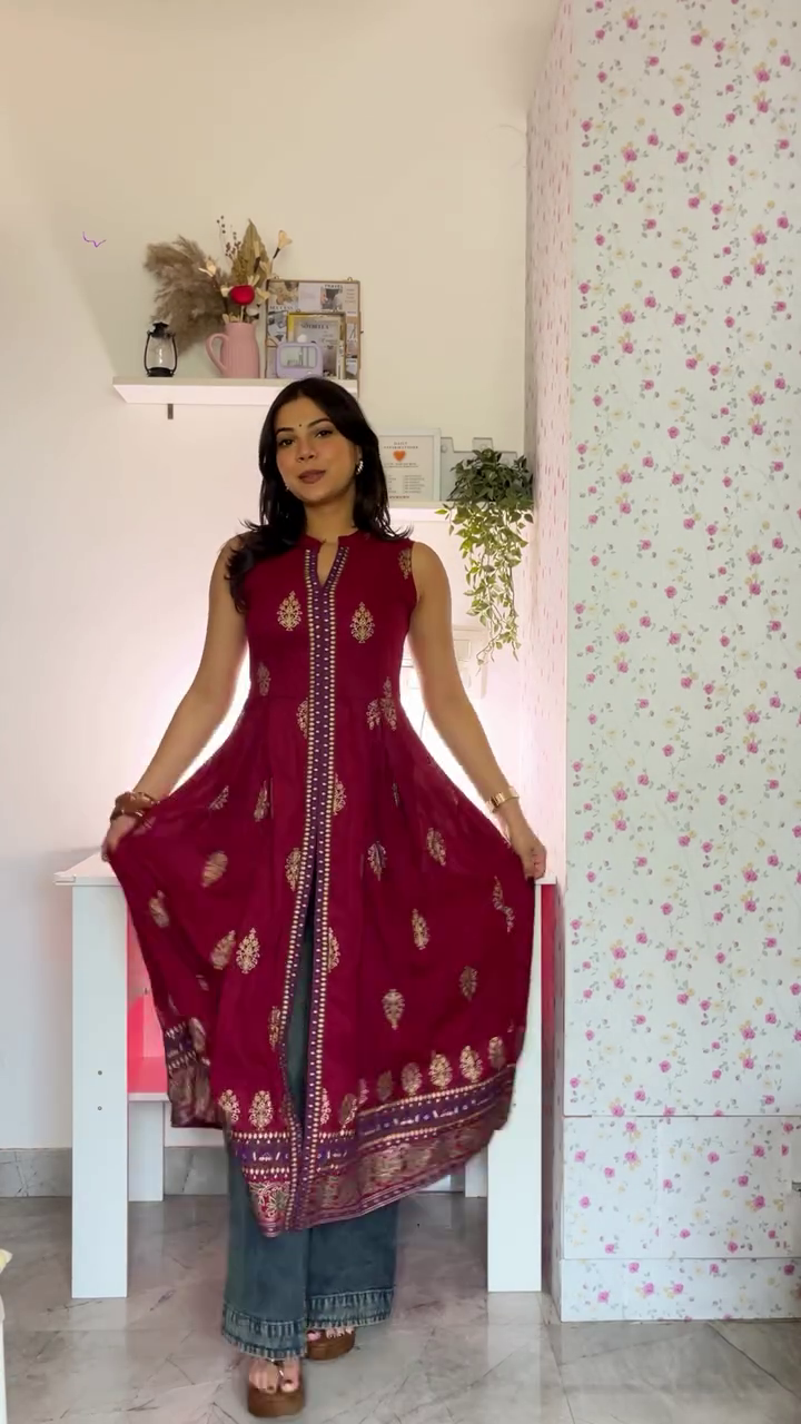 Women's Stylish Kurti Collection | Casual Checkered, Printed A-Line & Sleeveless Long Kurtis for Everyday, Office & Festive Wear