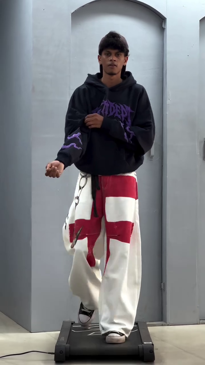 Trendy Oversized  Hooded Sweatshirt with Bold Red Patchwork  for a Modern Streetwear Look