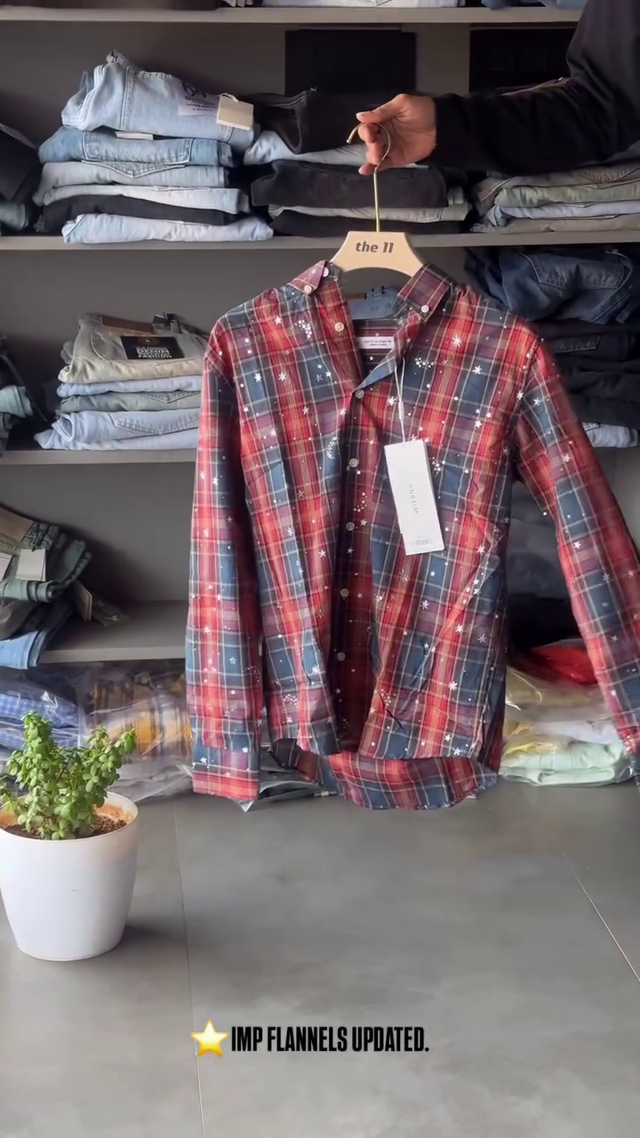 Trendy Multicolor Plaid Flannel Shirt with Classic Button-Down Design and Vibrant Checked Pattern for Everyday Casual Style
